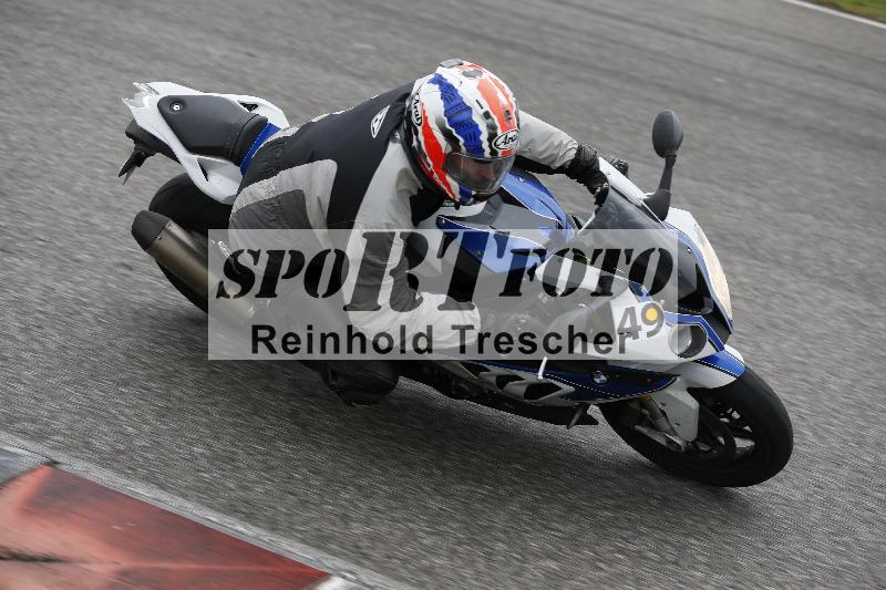 Archiv-2025/10 23.04.2025 Cornu Master School ADR/rot-rouge/49